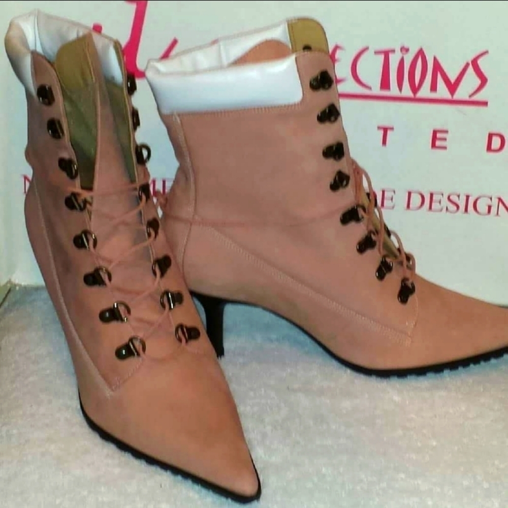 PINK TIE UP ANKLE BOOTS SIZE 11